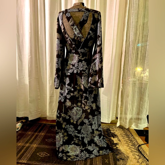 Free people bell sleeve maxi dress - Picture 2 of 5